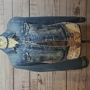 American Eagle Outfitters distressed cropped Jean jacket